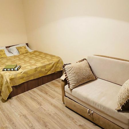 Like Home Apartments Timiryazev Street Алма Ата Екстериор снимка