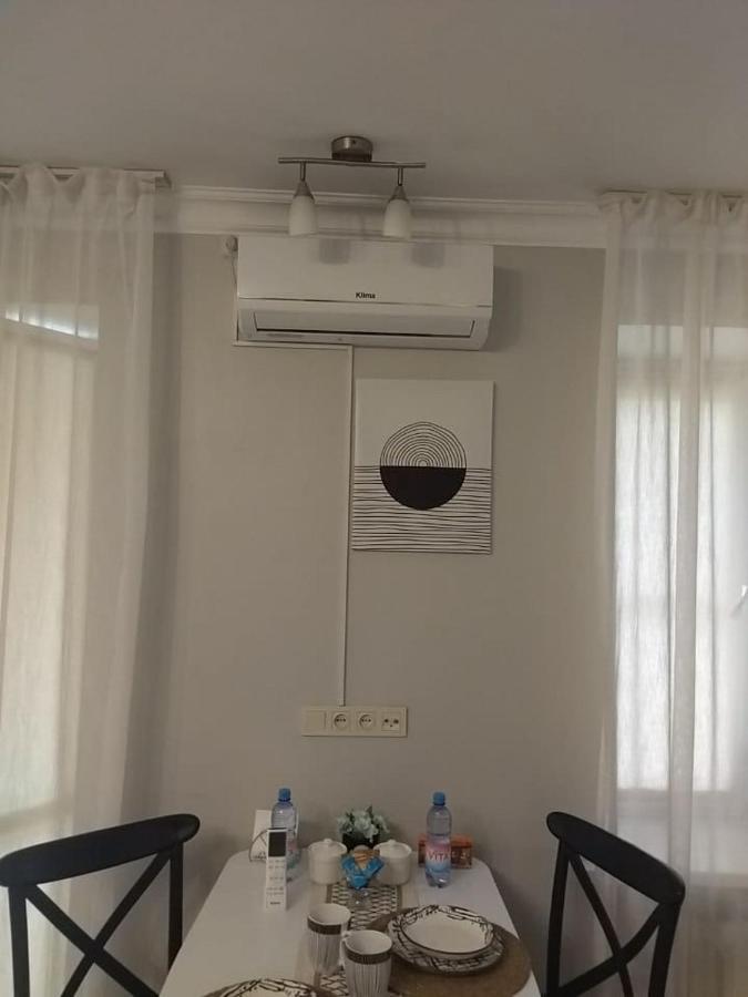 Like Home Apartments Timiryazev Street Алма Ата Екстериор снимка
